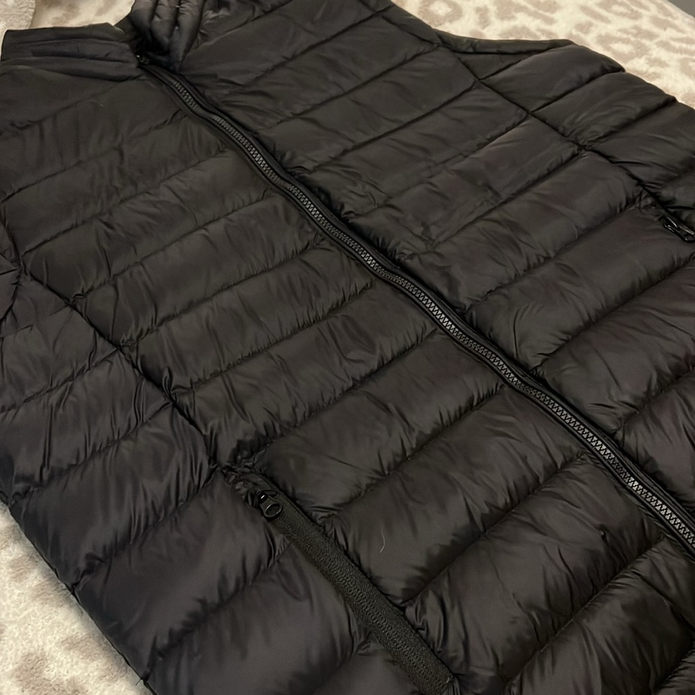 Mens Vest - Picture 2 of 7